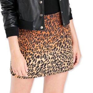 🆕Ecote Cheetah Print Skirt